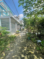 tin sốc bán gấp nhà sau chợ hưng long giá rẻ và nhà mới 1tỷ950 82.9m2 thổ