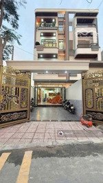 bán nhà mặt phố 3 lầu, đông hòa, dĩ an, gần bigc go. lh: 