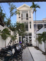 bán nhà mặt tiền đường nguyễn thị minh khai nha trang