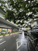 bán mặt phố đại la hai bà trưng 7 tầng thang máy vỉa hè rộng kinh doanh.