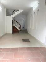 Cho thuê nhà ở ngõ 259 Yên Hòa, Cầu Giấy 35m x 4T giá 18 triệu Ô TÔ TRÁNH - KD