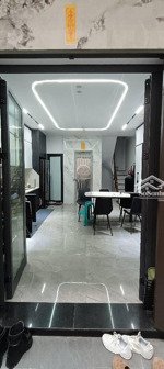 bán nhà phố khúc thùa dụ, dt45m, mt4,7m, 7 tầng thang máy, gần ô tô, gần phố.