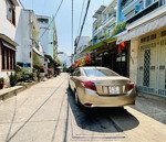 hẻm thông - 3 bước ra ô tô tránh - ngang 5m bề thế - 60m2 - 3 tầng - gần emart 2 - nhỉnh 6 tỷ