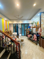 tân ấp ba đình, nhà đẹp ở ngay, 10m ra oto, ngõ bagac tránh, siêu thoáng, dân xây 35m*5t full nt