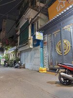 bán nhà lạc long quân 4,8m x 13m 3t hẻm 6m cho thuê 30tr/th, giá 6.8 tỷ (thương lượng)