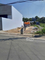 đất 8,70 x 26 (226m2) lô góc 2 mặt tiền đường phùng thị chuyện (sát chợ thới tứ)