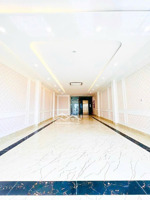 cực hiếm phùng chí kiên 60m2 mặt tiền rộng thang máy - kd gara ô tô! lh: 