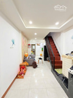 bán nhà tô hiến thành quận 10, hẻm xe tải 5m, 3 tầng, shr hoàn công đủ, giá 5.65 tỷ tl