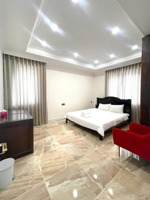 nhà 2 tầng ngang 4,8m dài 18m giá 12 tỷ