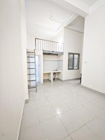 phòng rộng , gác cao, có máy giặt chung ngay spkt2, utc2, bưu chính viễn thông