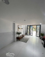 bán nhà 2 mặt tiền tên lửa(60m2)3 tầng,ô tô ngủ nhà,giá 8 tỷ(kk0802)