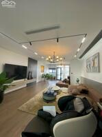 Bán nhà Ngọc Hà 40m2 nhà đẹp khu dân trí cao vị trí đẹp ở ngay 10.5 tỷ