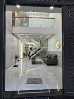 nhà xinh như hoa hậu giá yêu thương: 6,3 tỷ. 3 tầng. đình nghi xuân, phan anh. dt: 56m2. ở là ghiền