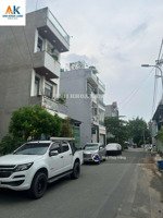 hàng đầu tư ,giá tốt 6 tỷ nhà 3 tầng ô tô né nhau ngay phạm văn đồng - thu nhập 17tr/ tháng