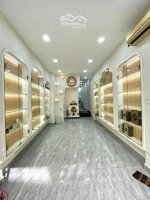 nhà 4 tầng, mặt tiền kinh doanh, dương bá trạc q8, diện tích sử dụng 176m2, chỉ 8.x tỷ.