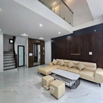 phúc lợi - long biên - 35m x 6 tầng - thang máy - nội thất xịn - 8,36 tỷ