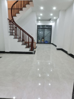 bán tòa nhà 5 tầng ngay ngã tư bạch mai - trương định với minh khai mới kính koong có thang máy