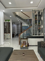 siêu phẩm trung tâm hải châu-nhà 2 tầng full nội thất cao cấp kiệt ô tô lê đình lý sổ đẹp như tranh