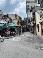 bán nhà chùa quỳnh, hai bà trưng. dt 257m2 1t mặt tiền 14m giá: 40 tỷ. lh thu phương