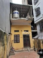 bán nhà tặng đất trung tâm cầu giấy 63.1m² x 2 tầng ngõ rộng giá 11.9 tỷ