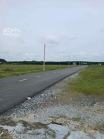 bán đất mặt nhựa 32m đường liên phường. dt: 5*44m/100m2 tc. giá chỉ hơn 500 triệu