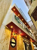 q1, 70m ra mt võ thị sáu, kqh, nhà mới ở ngay 3 tầng btct, gần 45 m2 chỉ 8 tỷ hơn