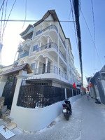 bán chdv 4 tầng. căn góc hxh huỳnh tấn phát, quận 7. sát phú mỹ hưng. 5,5m x 19m chỉ 8,8 tỷ