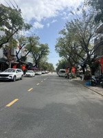 bán nhà 2 tầng đường khúc hạo . sơn trà , gần đương hồ sĩ tân . vị trí kinh doanh sầm uất