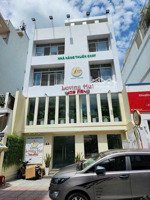 bán nhà mặt tiền đường mai thị lựu quận 1;(8,2x19);hđt ;200triệu/th;giá ;70tỷ