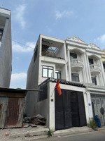 bán nhà 1 trệt 2 lầu hoàn công mặt tiền bùi thị cội