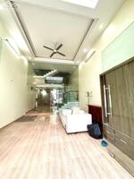 Cho thuê nhà khu phân lô Văn Cao, DT: 70m2, 4 p.ngủ full đồ.