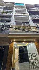 siêu hot 5 tầng thang máy đẹp ở luôn,nhà sáng thoáng, ngõ thông đi lại thuận lợi,tiện ích tràn ngập