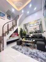 chính chủ bán nhà hàng hiếm khu khâm thiên, đống đa