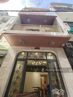 13,8 tỷ sỡ hữu ngay nhà mới đường nguyễn thái bình, quận 1. dt: 50,1m2(4x13m), 5 tầng, hđt: 70tr/th