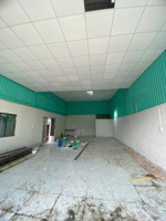 bán nhà cấp 4 có thể làm kho dt 7x25m giá 2,8 tỷ đường bờ bao, bình chánh lh: 