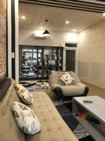 chủ cần bán nhà phước bình quận 9 cũ. vị trí đẹp kinh doanh + mở vp ok