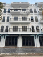 quỹ căn sổ đỏ và hợp đồng mua bán chủ nhà cần bán nhanh - cam kết giá tốt nhất dự án