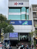 tòa nhà đẹp 10x20 5 tầng tm hoàng hoa thám