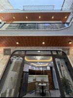 nhà đẹp q1 võ thị sáu p. tân định 45m (6.6 x 7) 3 tầng btct 3pn 4wc. giá chỉ 8,35ti