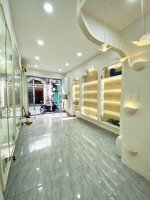 cần tiền kinh doanh bán về quê