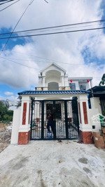 bán nhà 1 trệt 1 lầu đúc mái ngói, đường nhựa hl 45 diên phú đường 12m dt 114m2 giá 3290 bao sổ