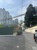 xe hơi ngủ trong nhà sát trung tâm hành chính tp thủ đức 86m nhỉnh 9 tỷ