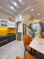 nhỉnh 6t - bình thạnh - hẻm thông 30m ra mặt tiền - 4 tầng btct hoàn công đủ - 5pn full nội