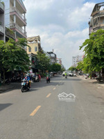 mặt tiền trần quý 6 tầng | khu vực hiếm nhà bán