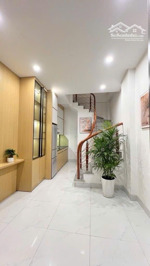 ngô quyền hà đông 5,3 tỷ - 5 tầng - ô tô gần