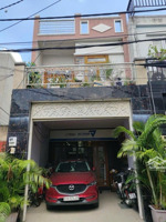 hẻm 5m ngay hiệp thành city 2 tầng oto ngủ luôn trong nhà chỉ nhỉnh 5tyy