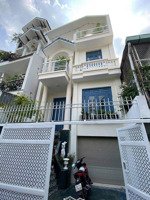 bán nhà chdv - đc : đường 60 phường thảo điền q2 - dt : 6 x 15m
- kc : trệt + 3 lầu