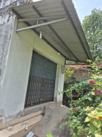 tôi chính chủ cần bán dãy nhà hẻm xe hơi ngay lê thị hồng gấm, p6, trung tâm tp mỹ tho, tiền giang.