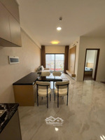 em còn trống sẵn căn thuê, dt: 66m2,2pn/2wc - 12tr/ tháng ( ở liền được lh: như)