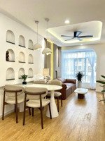 bán căn hộ, 71m2, chung cư sky garden 3, 03pn, giá 5.9 tỷ, nhà đang có hợp đồng thuê 19tr/tháng